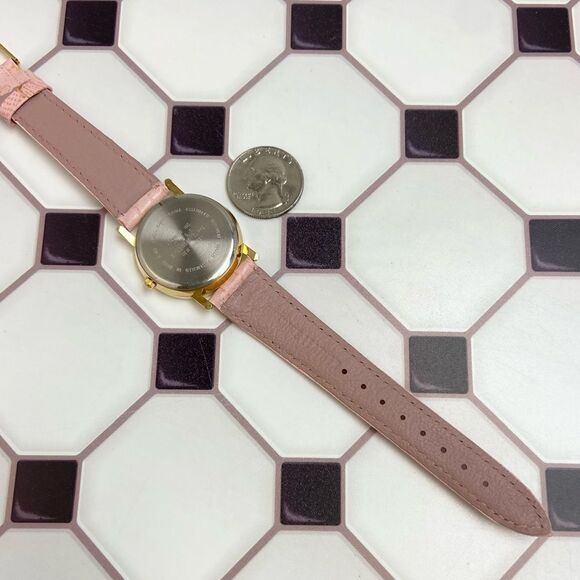 Vintage Valdawn Animated Easter Bunny Watch Rotating Easter Eggs - Picture 10 of 16